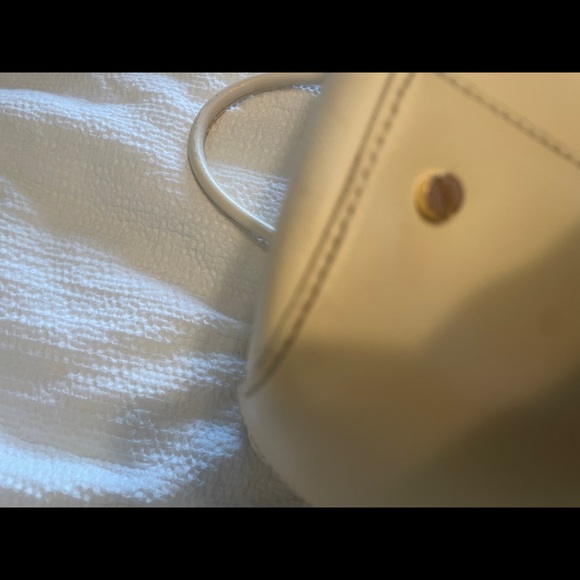 Tory Burch Robinson Perforated Double Zip Tote Bag - Picture 5 of 11